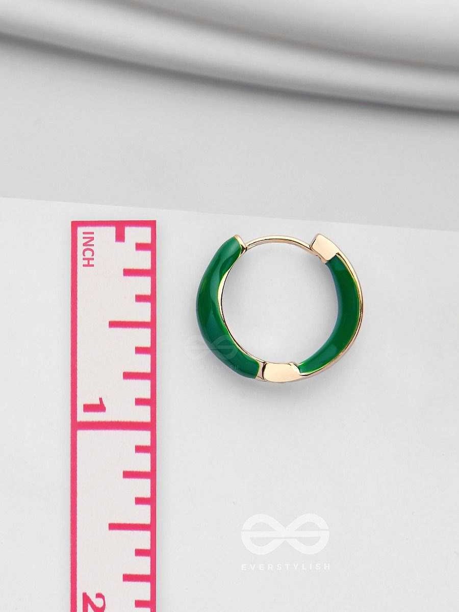 Earrings Everstylish | Luxe Little Loops - Golden Embellished Hoop Earrings (Green)