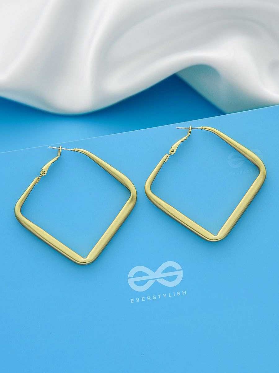 Earrings Everstylish | The Eccentric Squares - Golden Statement Hoops