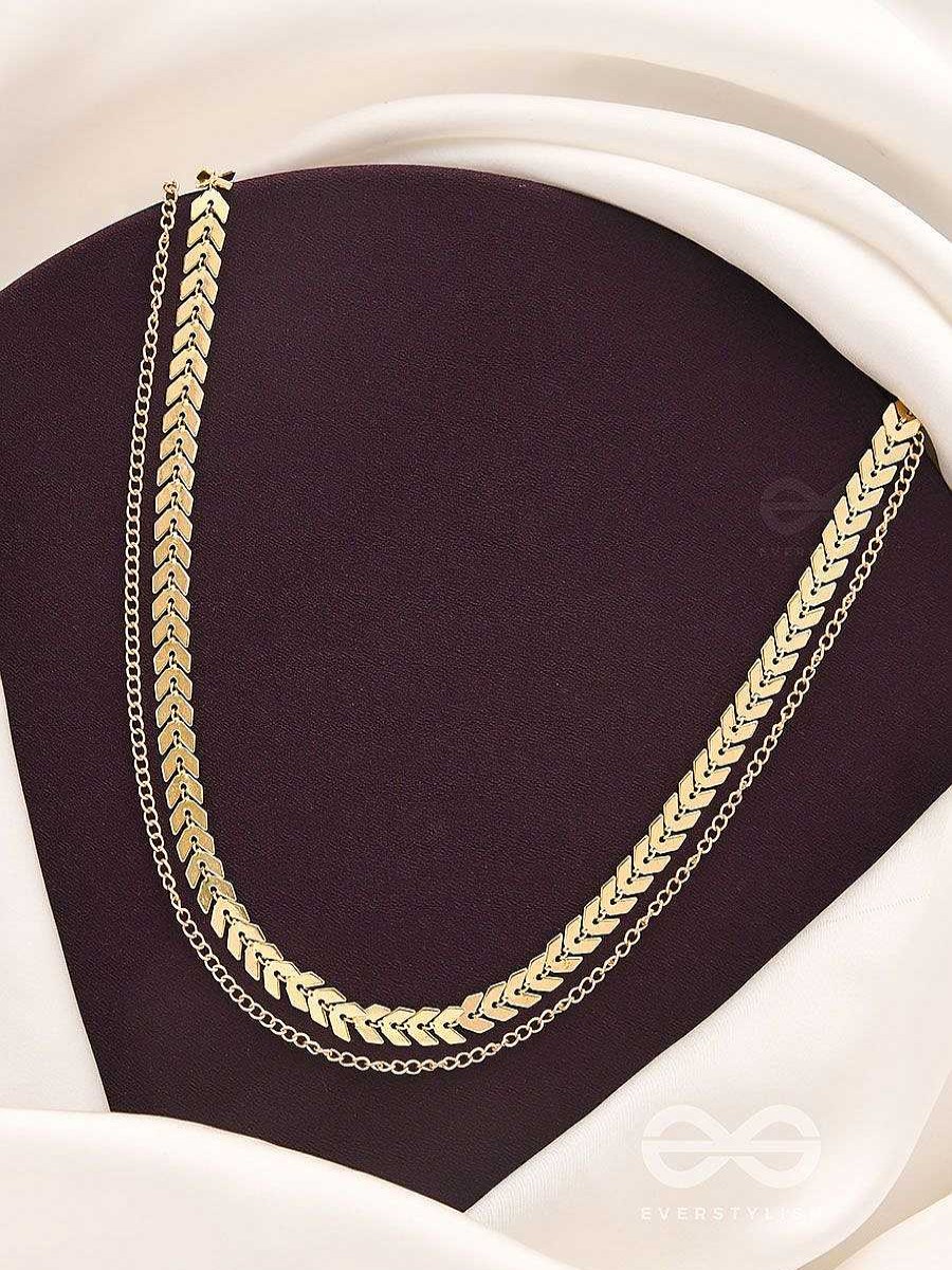 Neckpieces Everstylish | The Chain Of Allure - Golden Statement Neckpiece