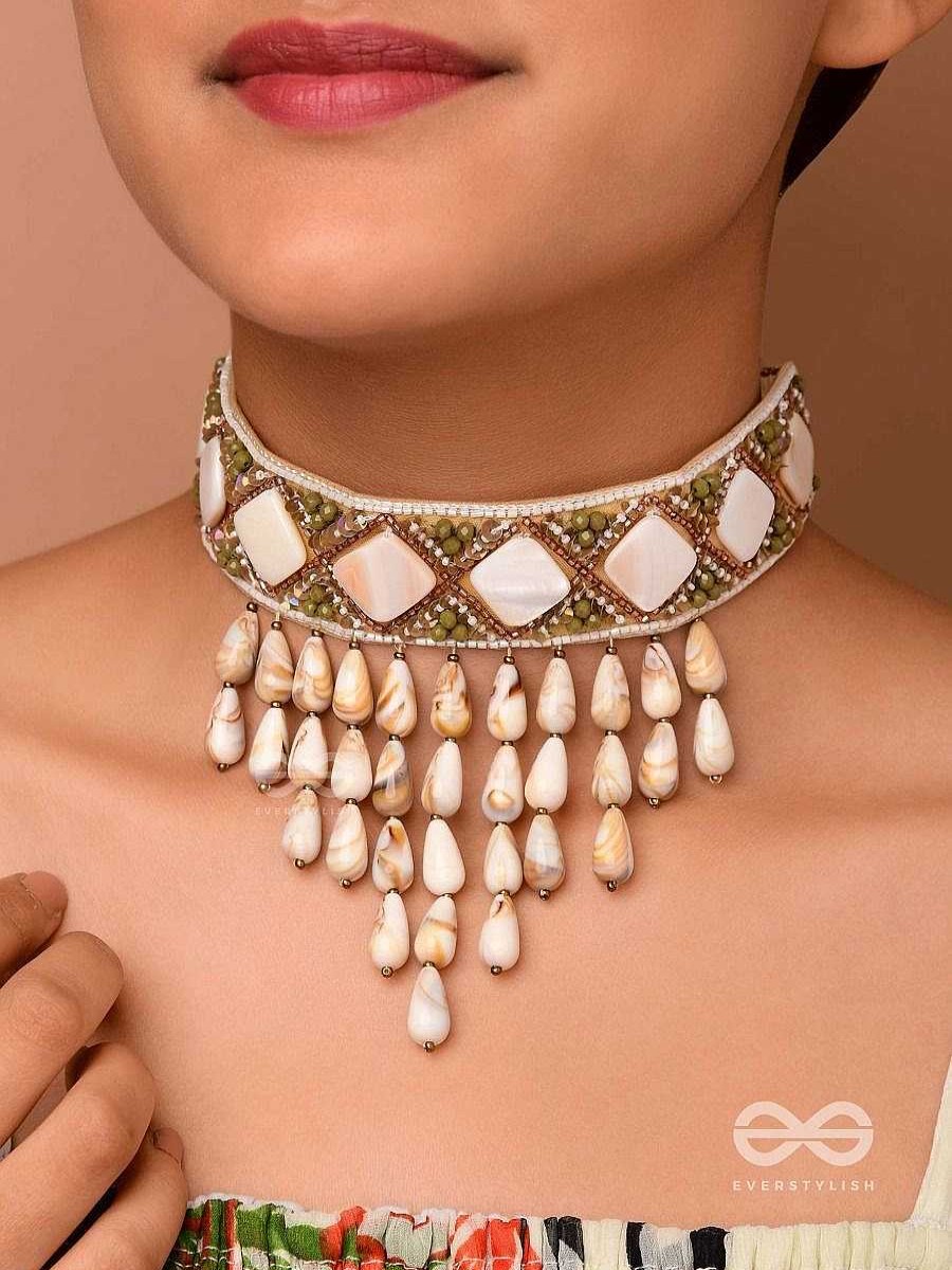 Neckpieces Everstylish | Aparnavara - The Shoreline Glow - Sequins, Beads And Shells Embroidered Neckpiece