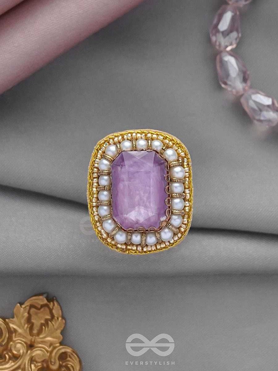 Rings Everstylish | Prakdhipta - Studded With Stone - Peals, Stone And Beads Embroidered Stud Ring (Purple)