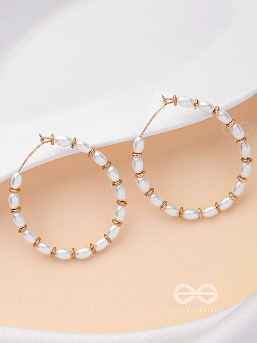 Earrings Everstylish | The Dreamy Drift - Lightweight Pearl Hoop