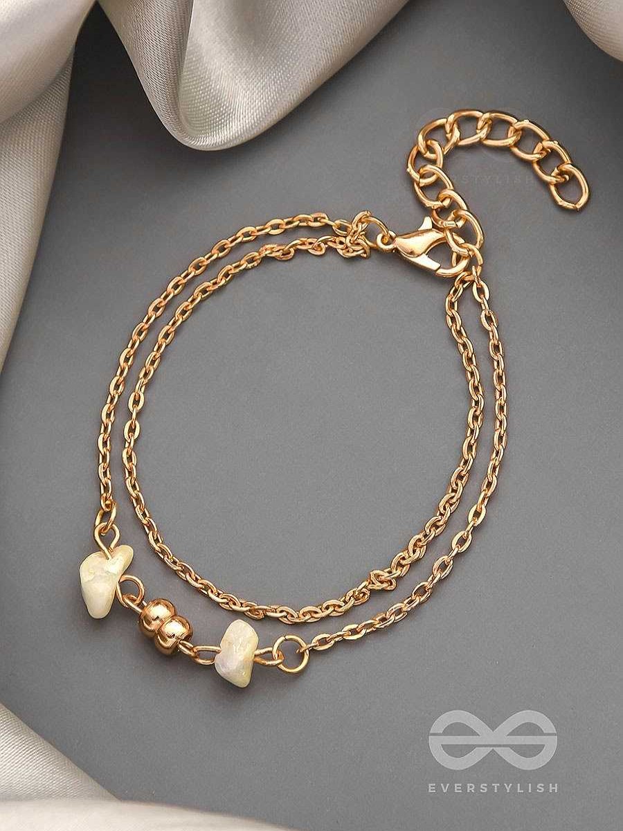 Bracelets Everstylish | Carved In Stone- Golden Layered Bracelet