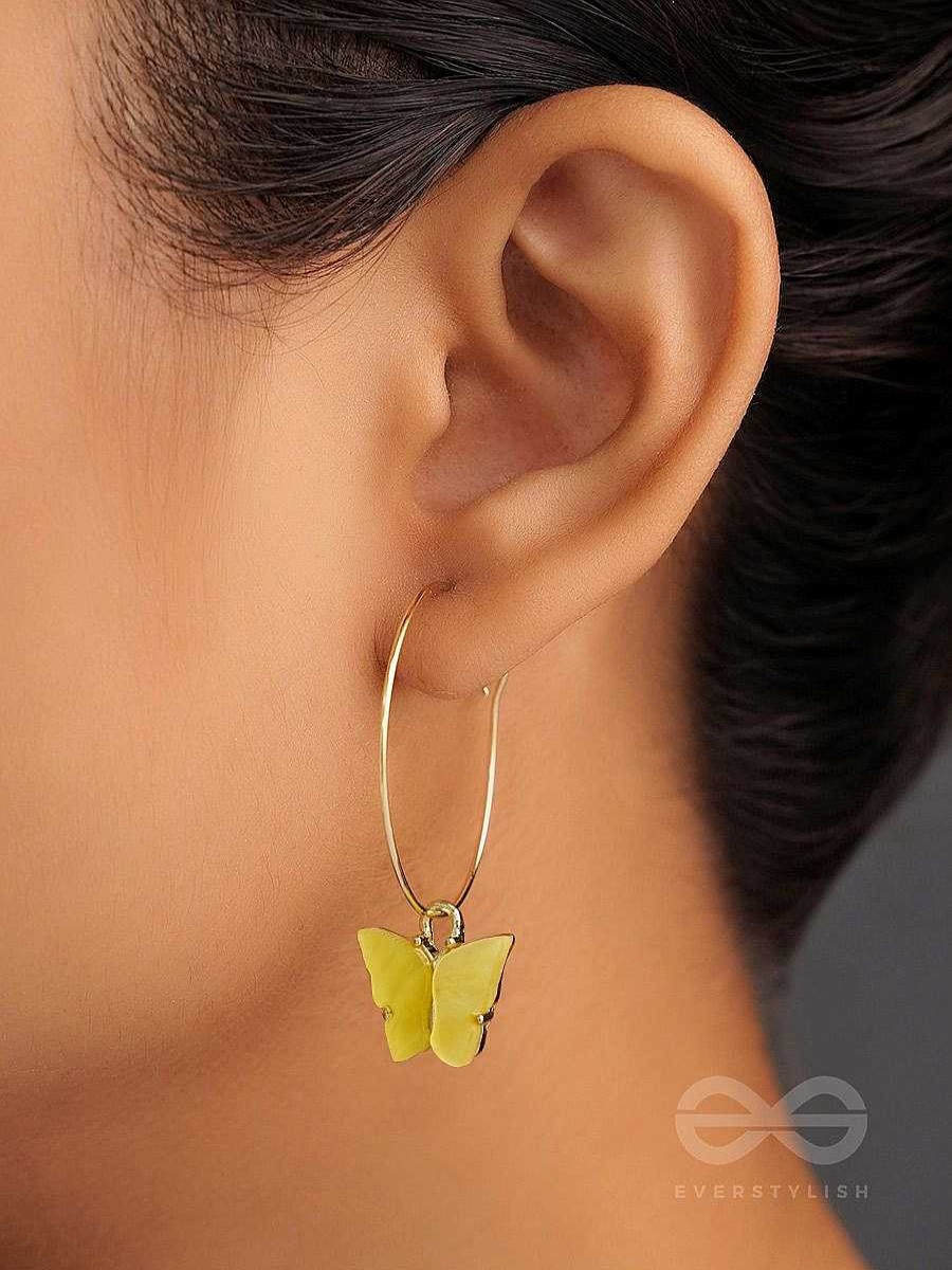 Earrings Everstylish | The Beauteous Butterfly Hoops (Yellow) - Golden Casual Earrings