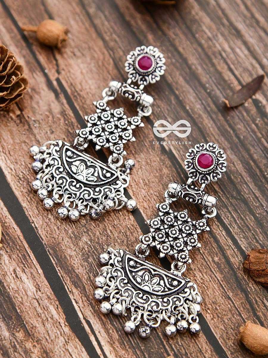 Earrings Everstylish | The Embellished Oxidised Collection - Intricate Delight Earrings- Red